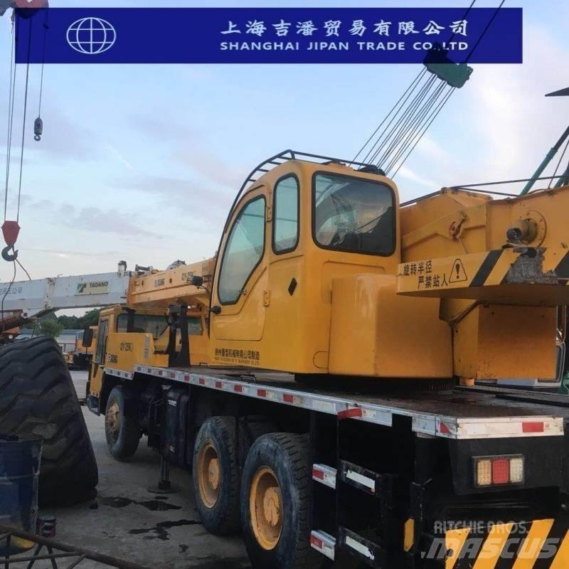XCMG QY 25 Grues tout terrain