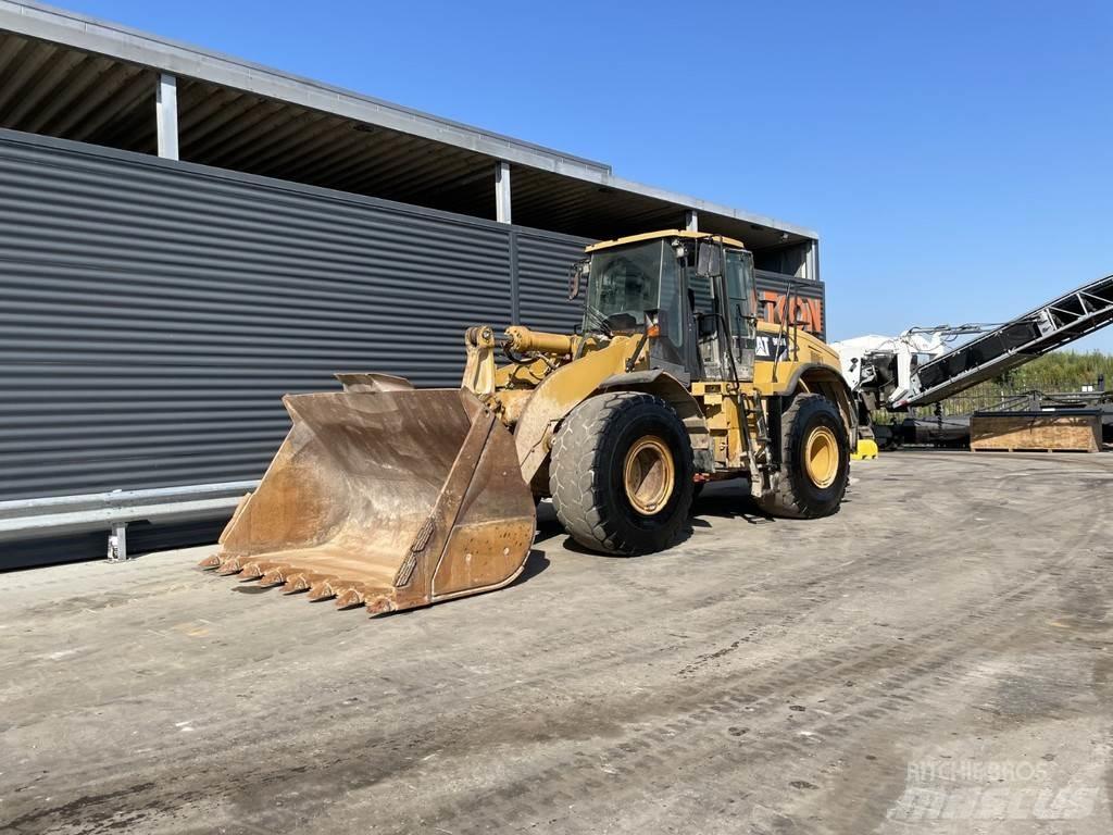CAT 966H Chargeuse sur pneus