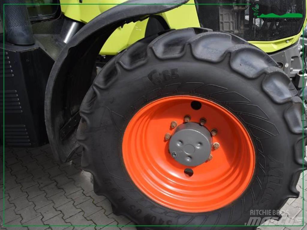 CLAAS Axion 810 Tracteur