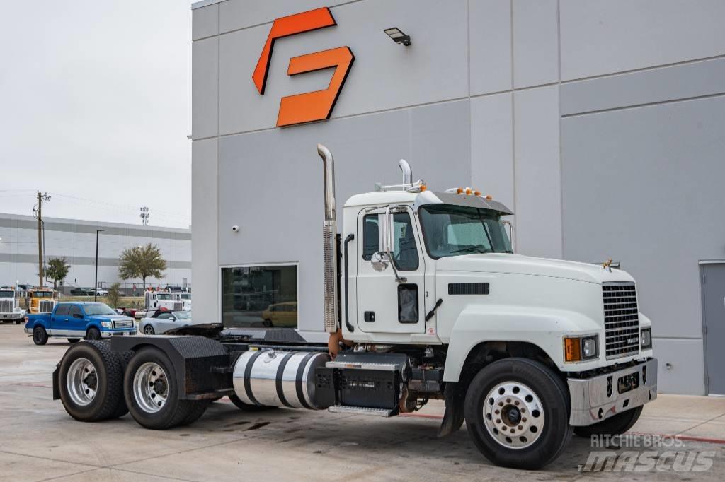 Mack Pinnacle Tracteur routier