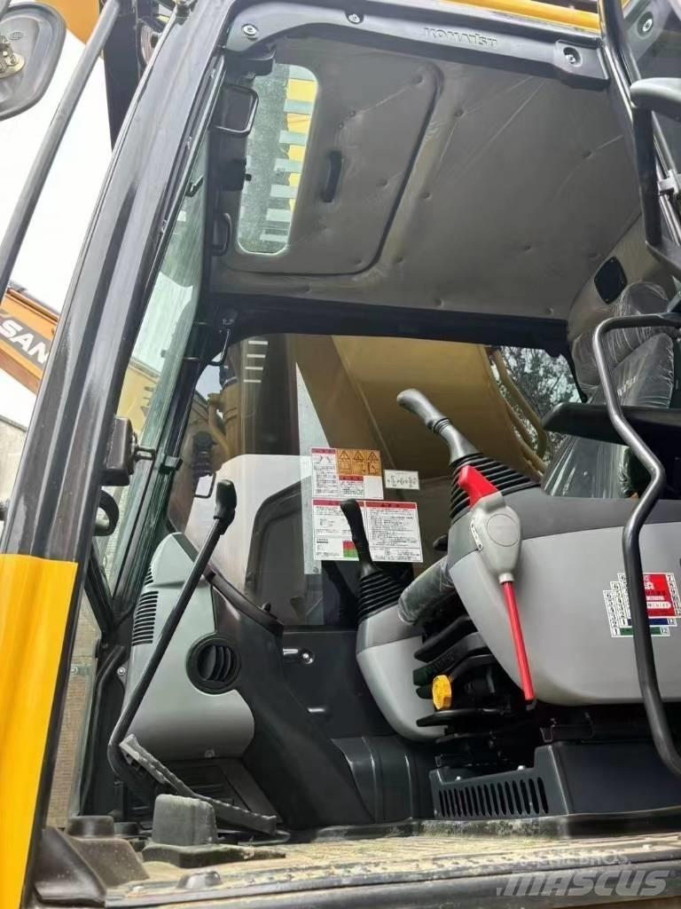 Komatsu 400-8 Pelle sur chenilles