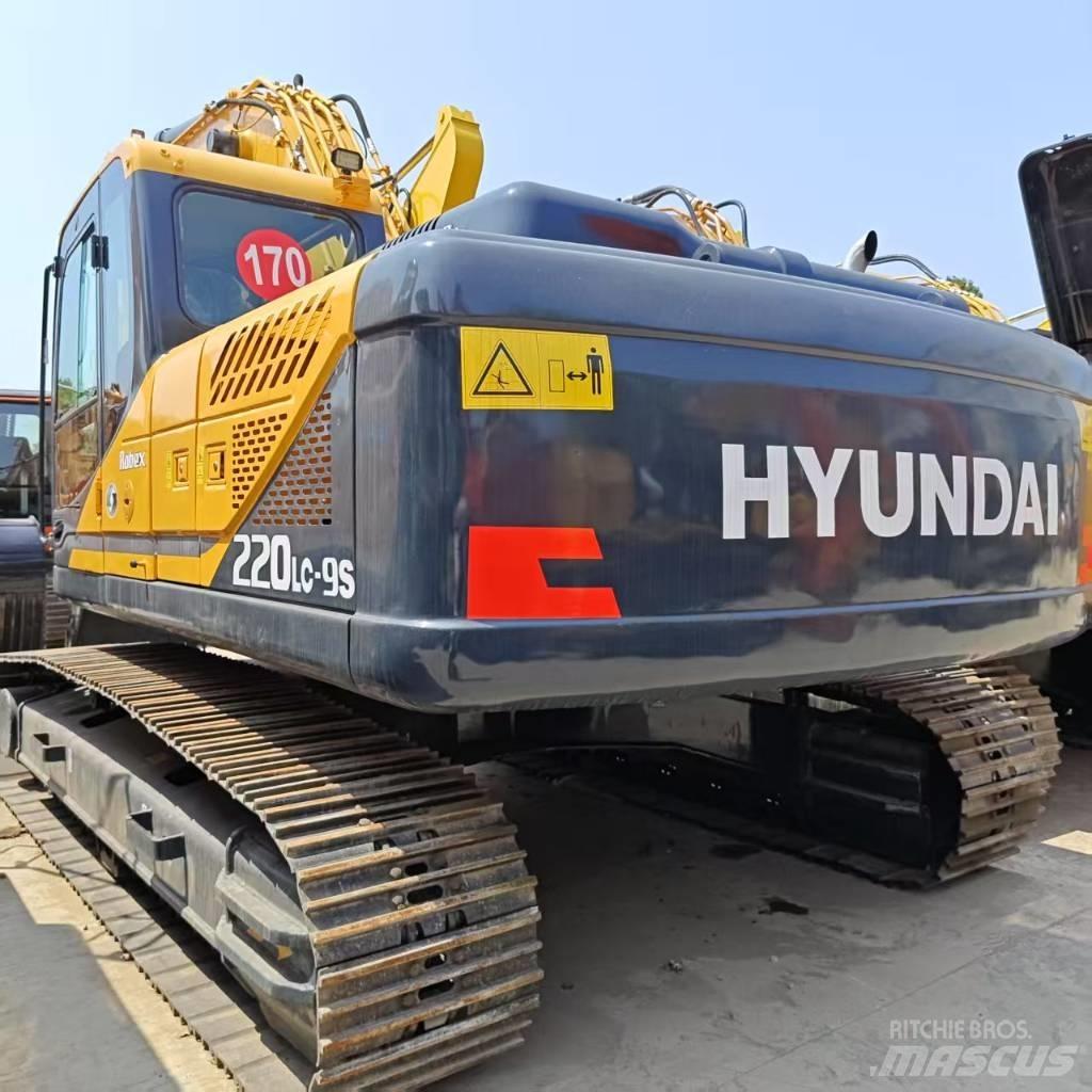 Hyundai 220lc-9s Pelle sur chenilles