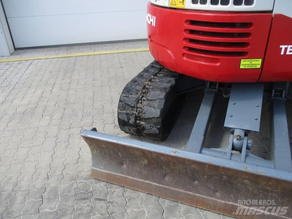 Takeuchi TB 153 FR Mini pelle < 7t