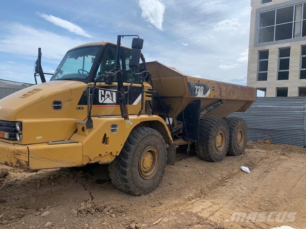 CAT 730 Tombereau articulé