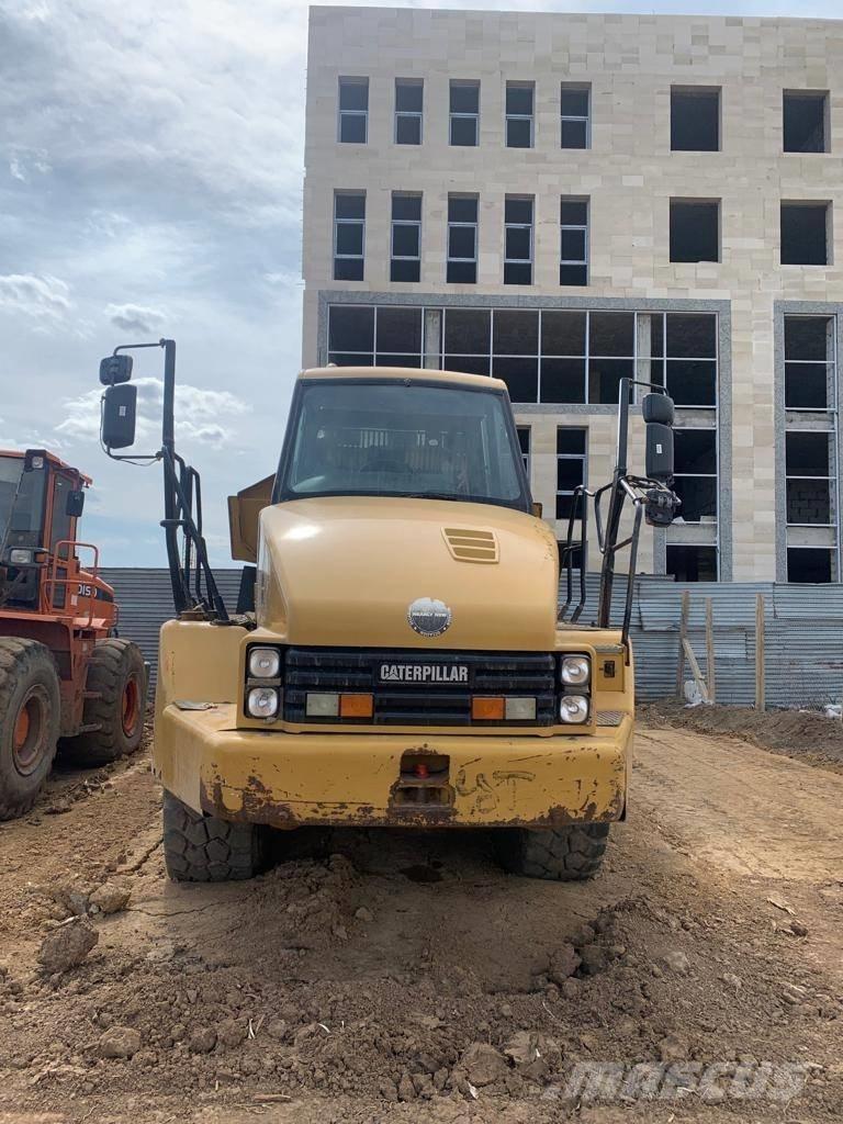 CAT 730 Tombereau articulé