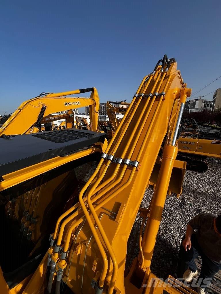 Komatsu PC450-8 Pelle sur chenilles