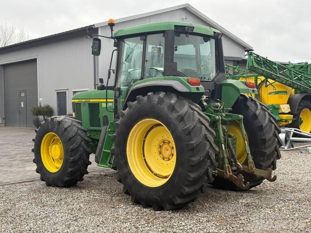 John Deere 6910 Tracteur