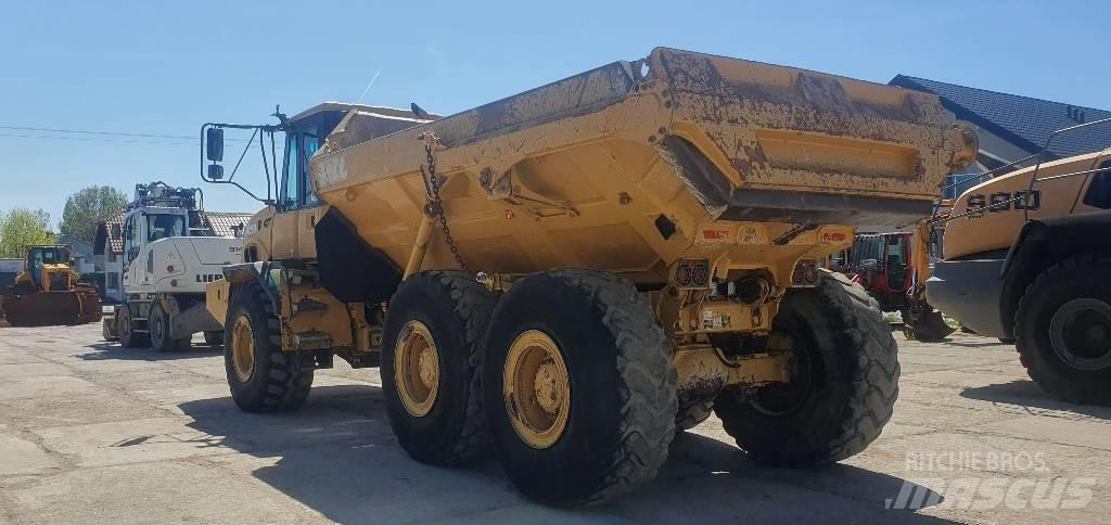 Bell B 25 D Tombereau articulé