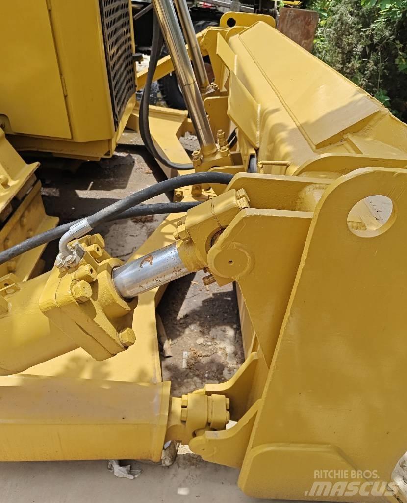 CAT D 7 G Bouteurs sur chenilles