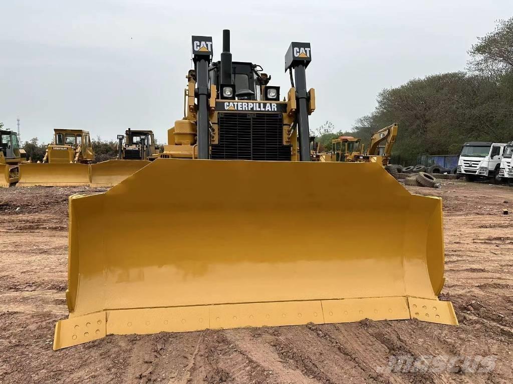 CAT D8R Bouteurs sur chenilles