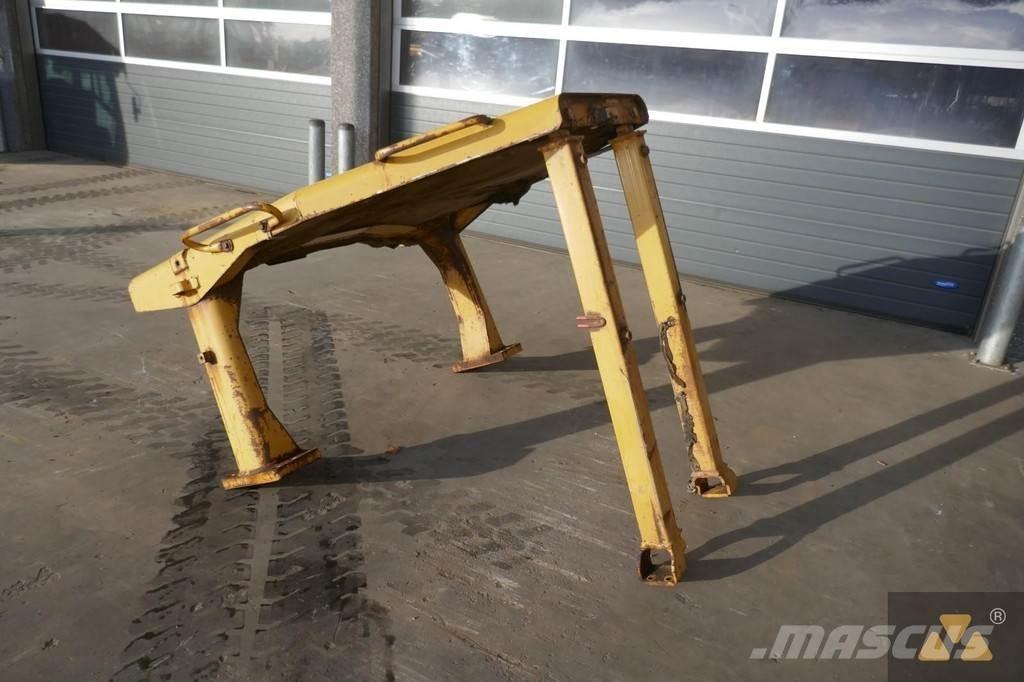 CAT D8N O-rops cab Cabines