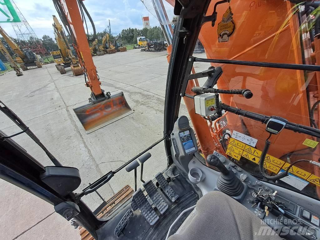 Hitachi ZX135US-6 Pelle sur chenilles