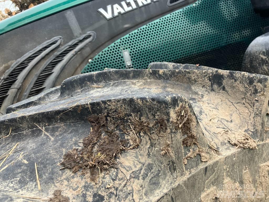 Valtra T 213 V Tracteurs forestiers