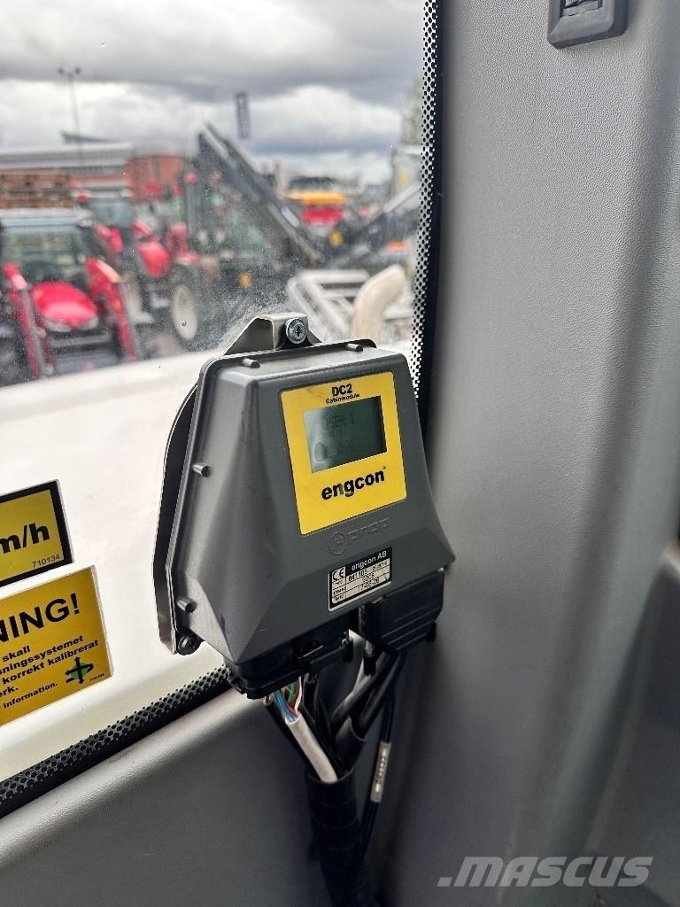 Schaeff TW 110 Pelle sur pneus