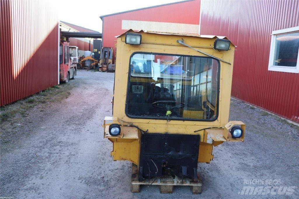 Lundberg 341 Cabine