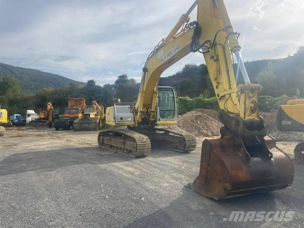 New Holland E 305 Pelle sur chenilles