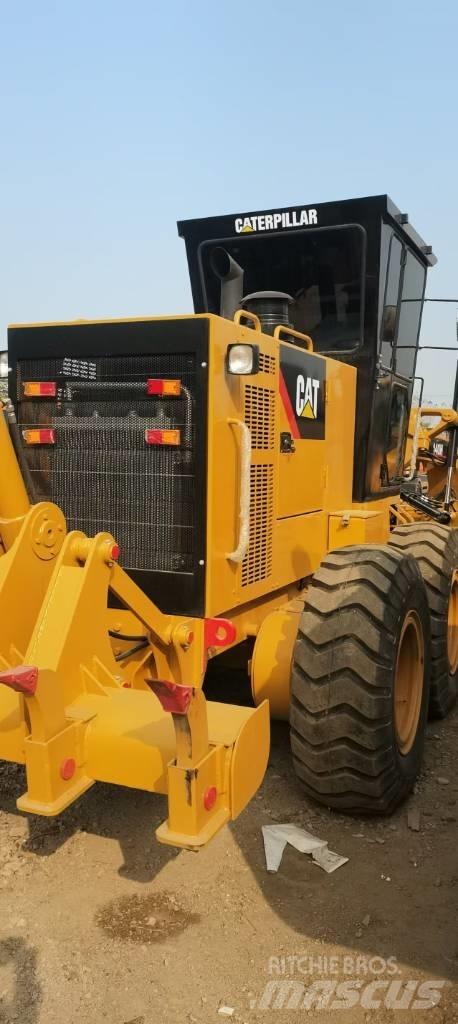 CAT 140 H Niveleuse