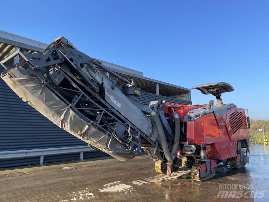 Wirtgen W 130 CFI Fraiseuse à froid