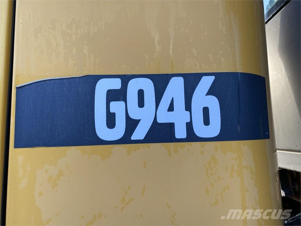 Volvo G 946 Niveleuse