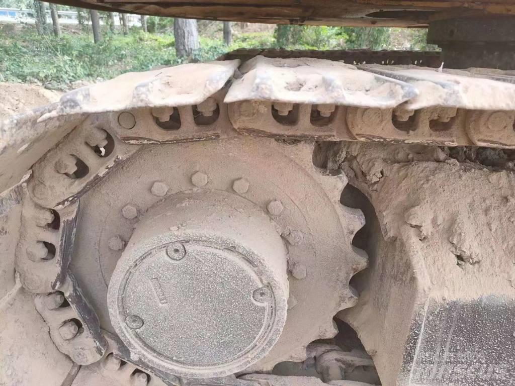 CAT 307E2 Pelle sur chenilles