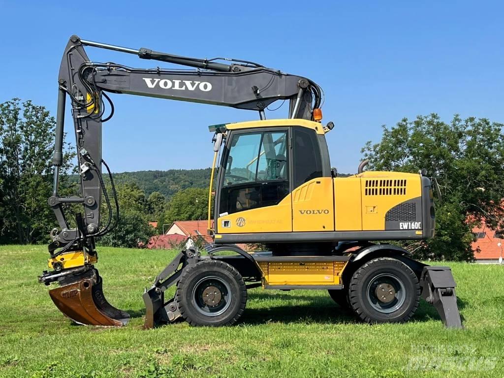 Volvo EW 160 C Pelle sur pneus