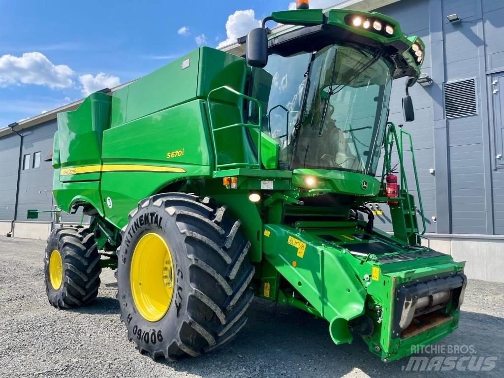 John Deere S 670 i Moissonneuse batteuse