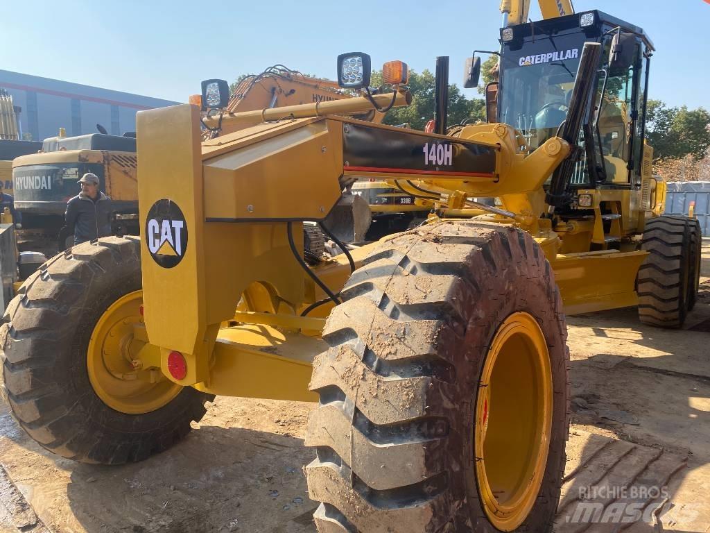 CAT 140 H Niveleuse