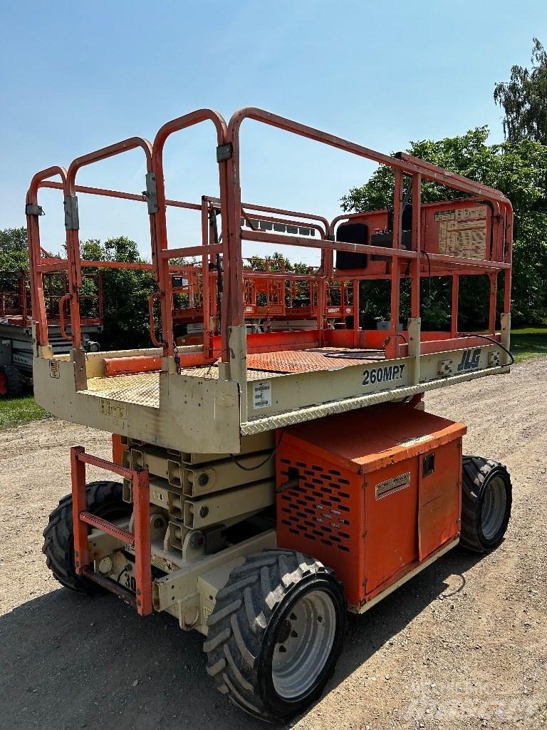 JLG 260 MRT Nacelle ciseaux