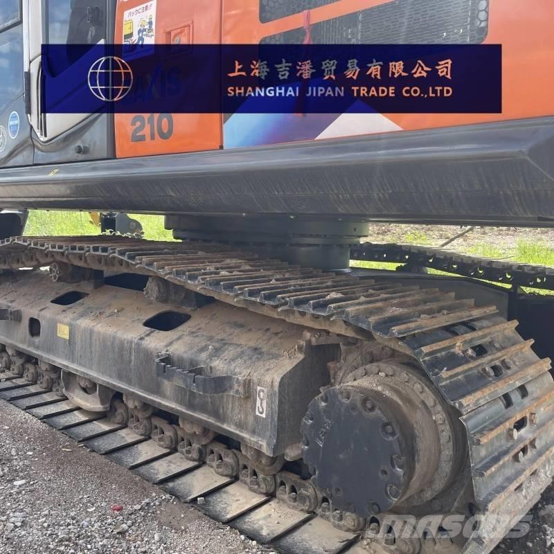 Hitachi ZX 210 Pelle sur chenilles