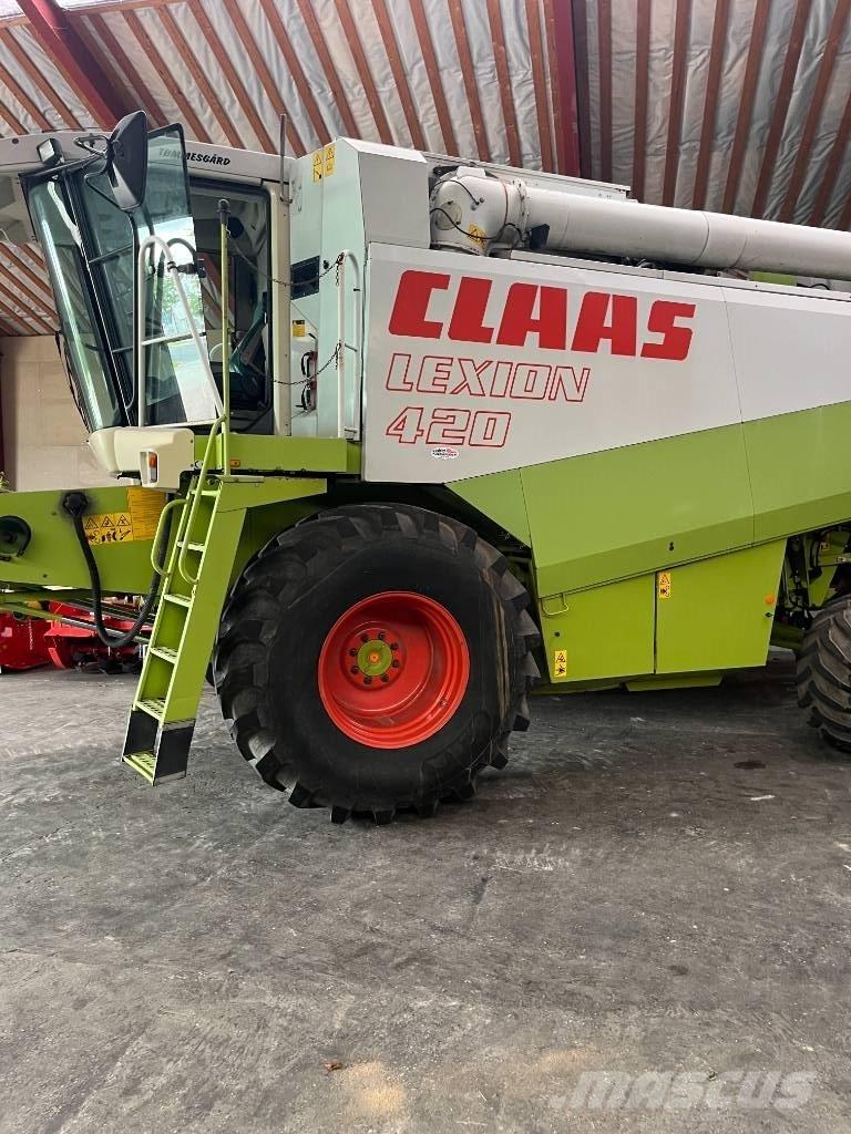 CLAAS LEXION 420 Moissonneuse batteuse
