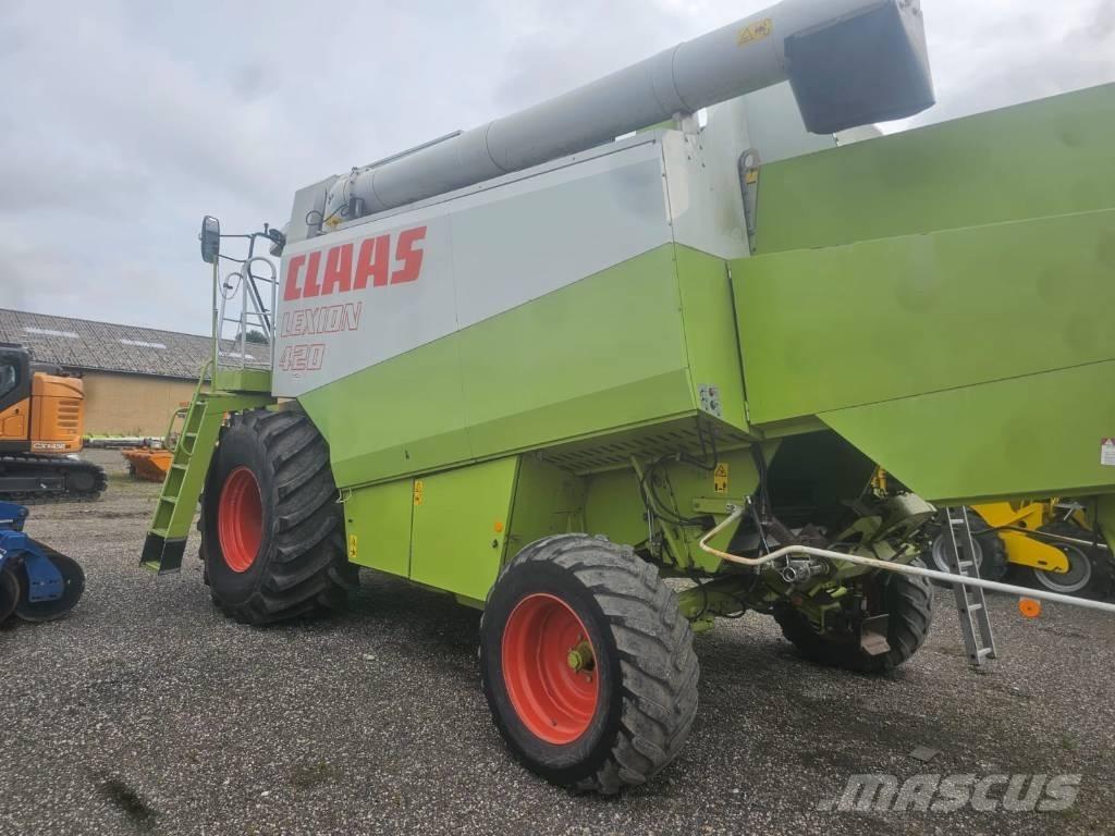 CLAAS LEXION 420 Moissonneuse batteuse