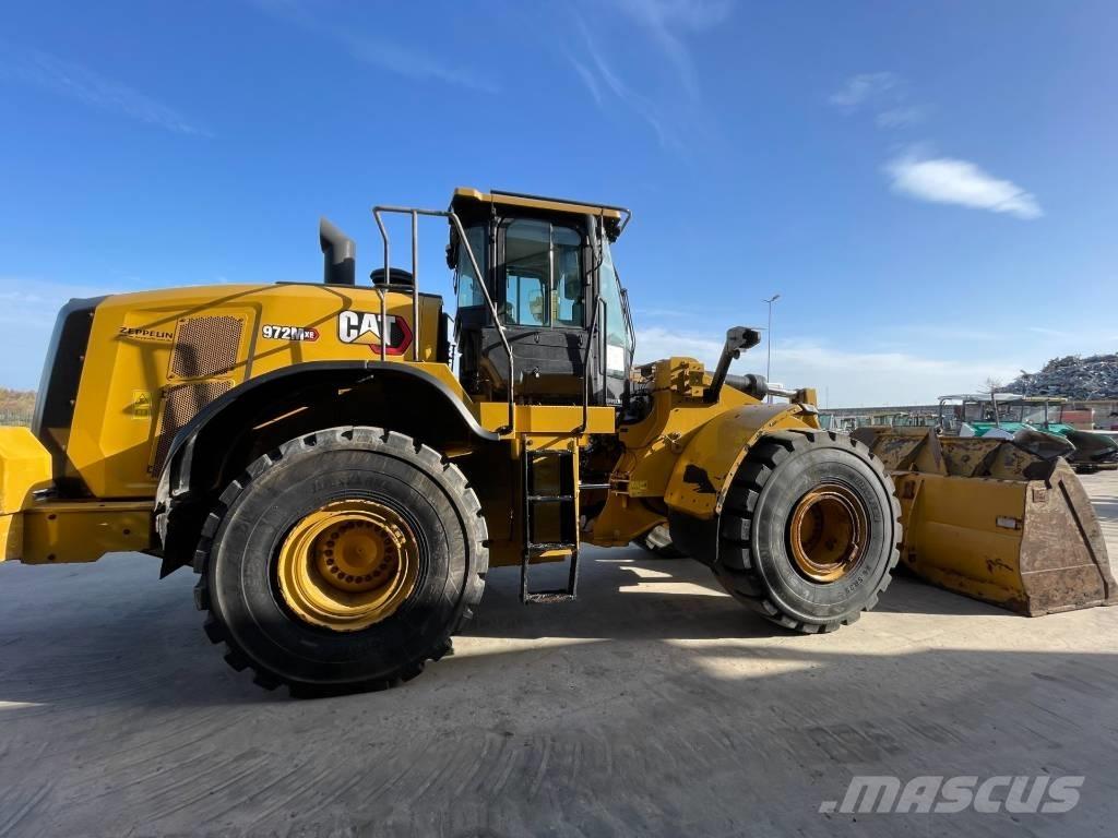 CAT 972M Chargeuse sur pneus