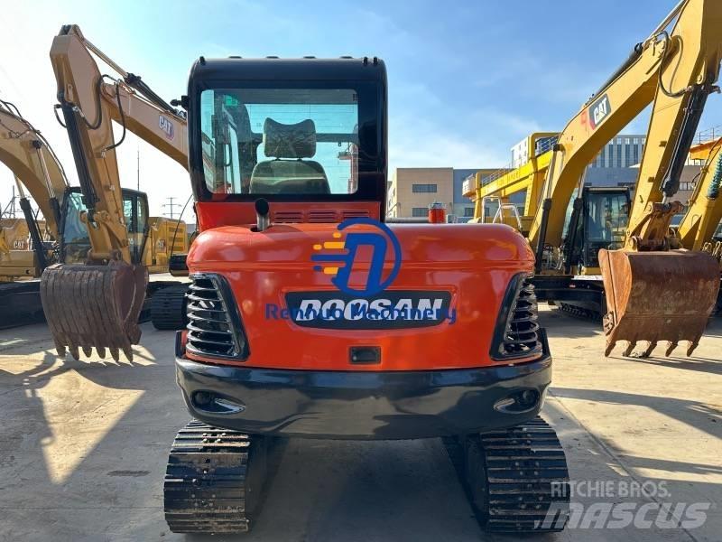 Doosan DX 60 Mini pelle < 7t
