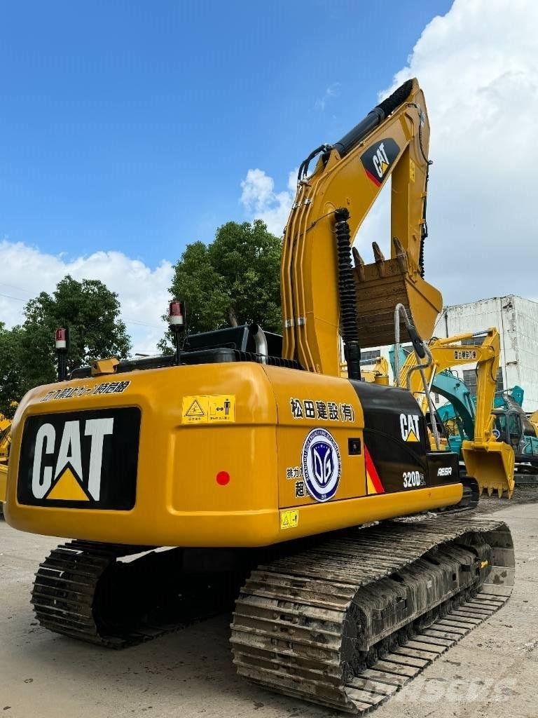 CAT 320 D Mini pelle 7t-12t
