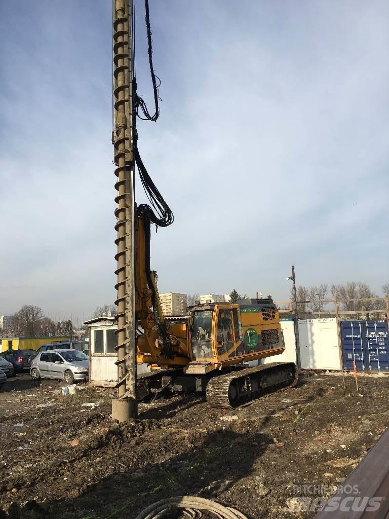 Bauer RTG 16 T Vibreur hydraulique