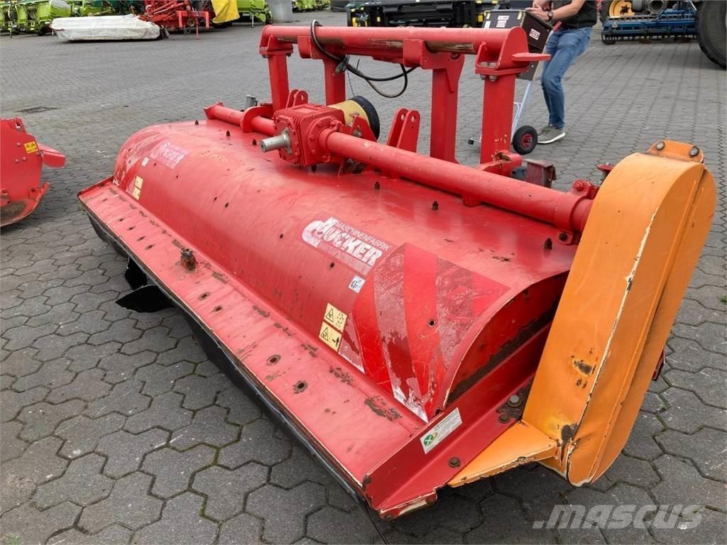 Dücker UM 30 FV Autres matériels de fenaison
