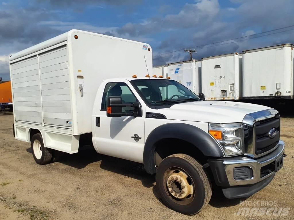Ford F 550 Camion de livraison de boisson