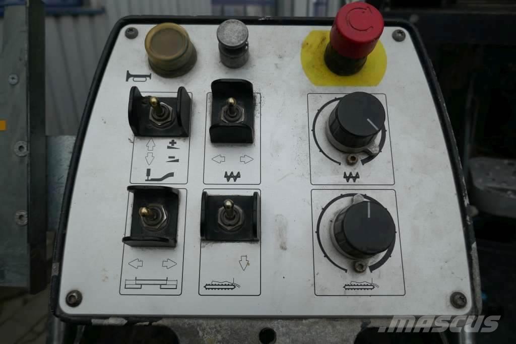 Bomag BF 300 C Mini centrale à bitume