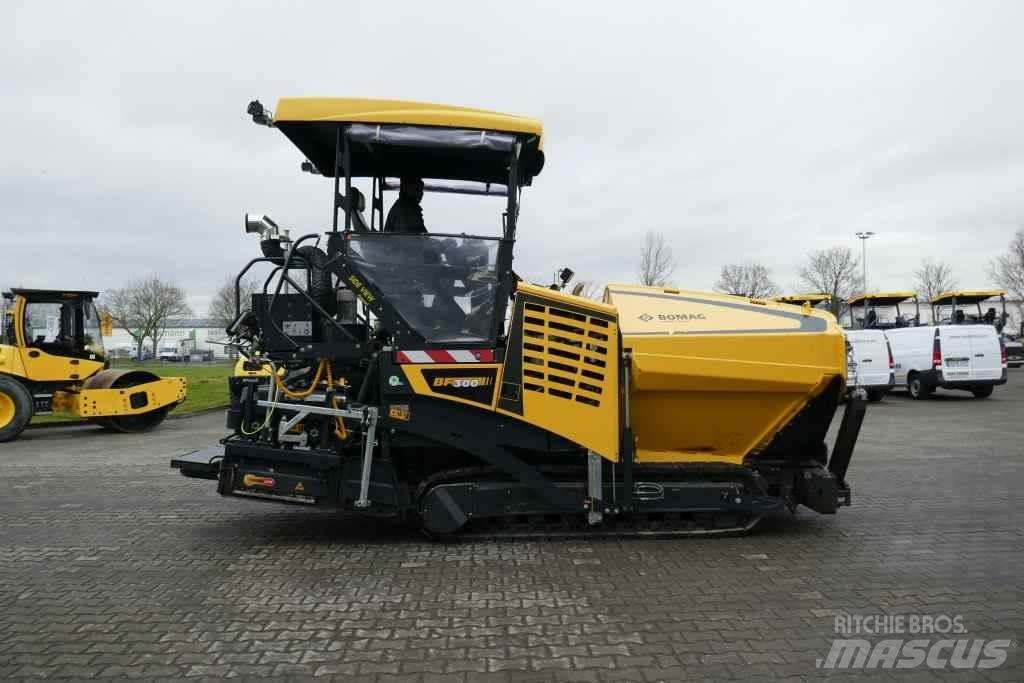 Bomag BF 300 C-2 Mini centrale à bitume