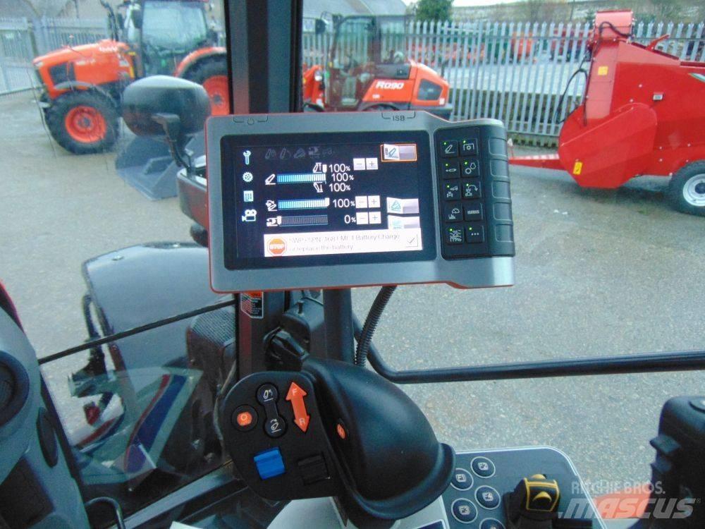 Kubota M 7151 Tracteur