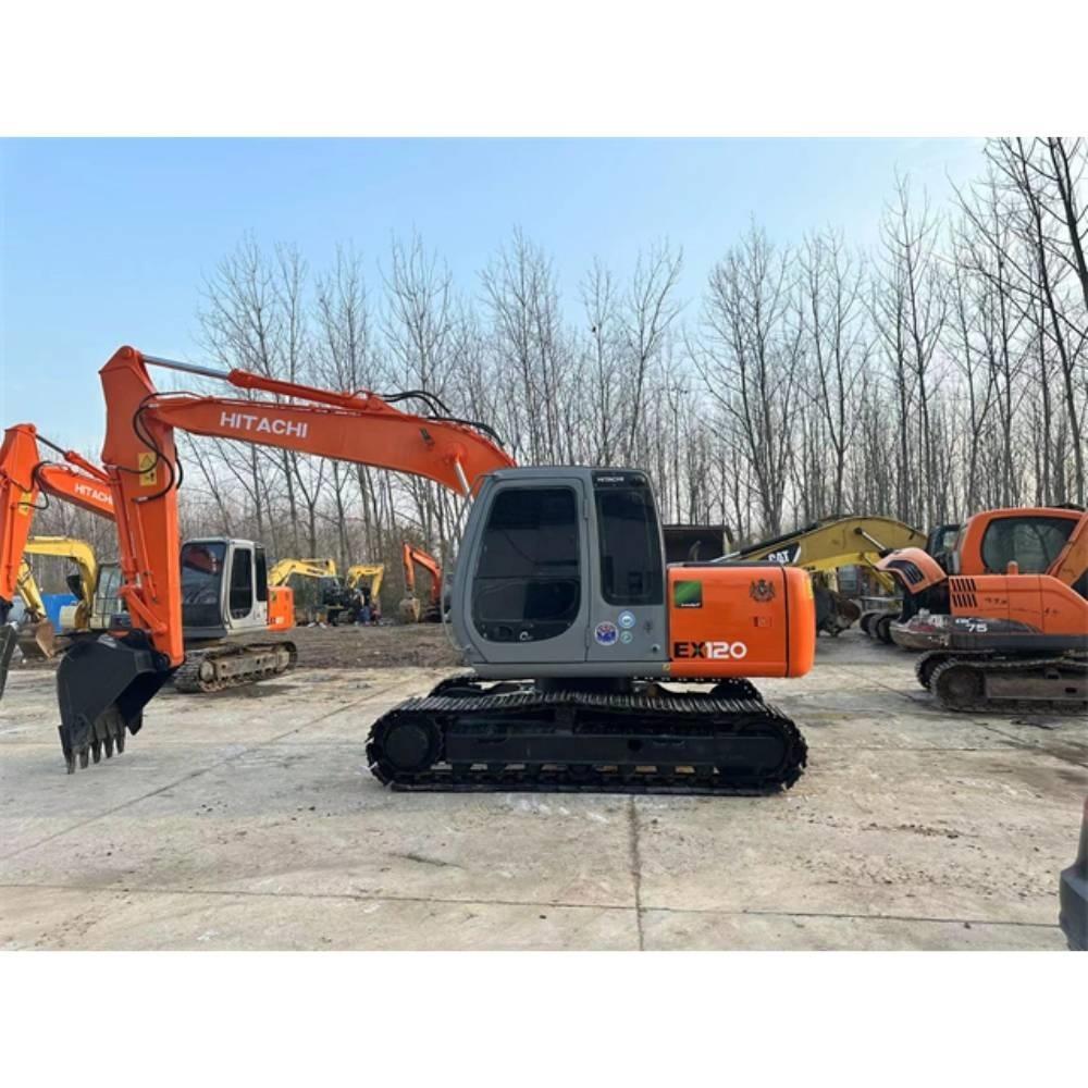 Hitachi EX120 Pelle sur chenilles