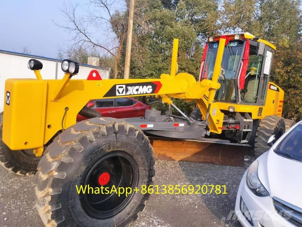 XCMG GR2153 Niveleuse