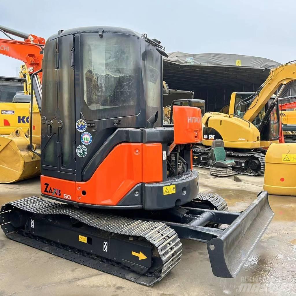 Hitachi ZX 50 Mini pelle < 7t