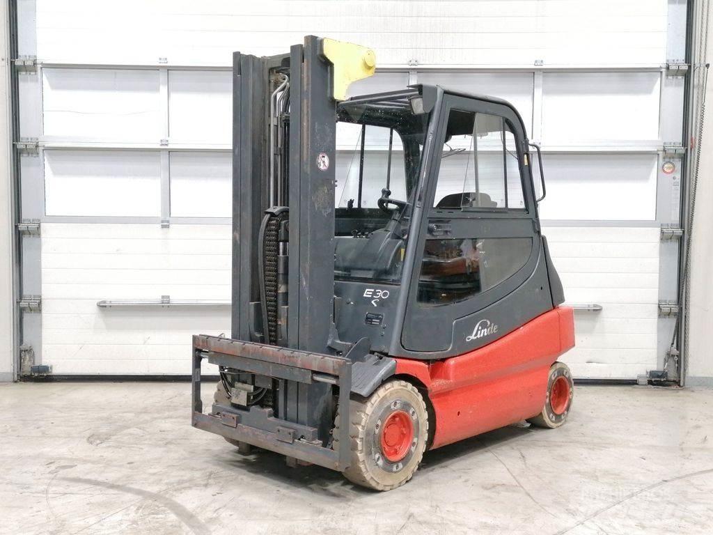 Linde E30-03 Chariots élévateurs électriques