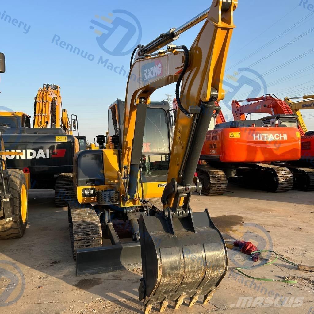 XCMG XE 60 DA Mini pelle < 7t