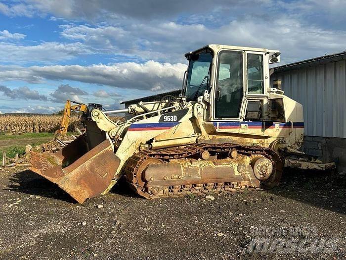 CAT 963D - Pelle spéciale