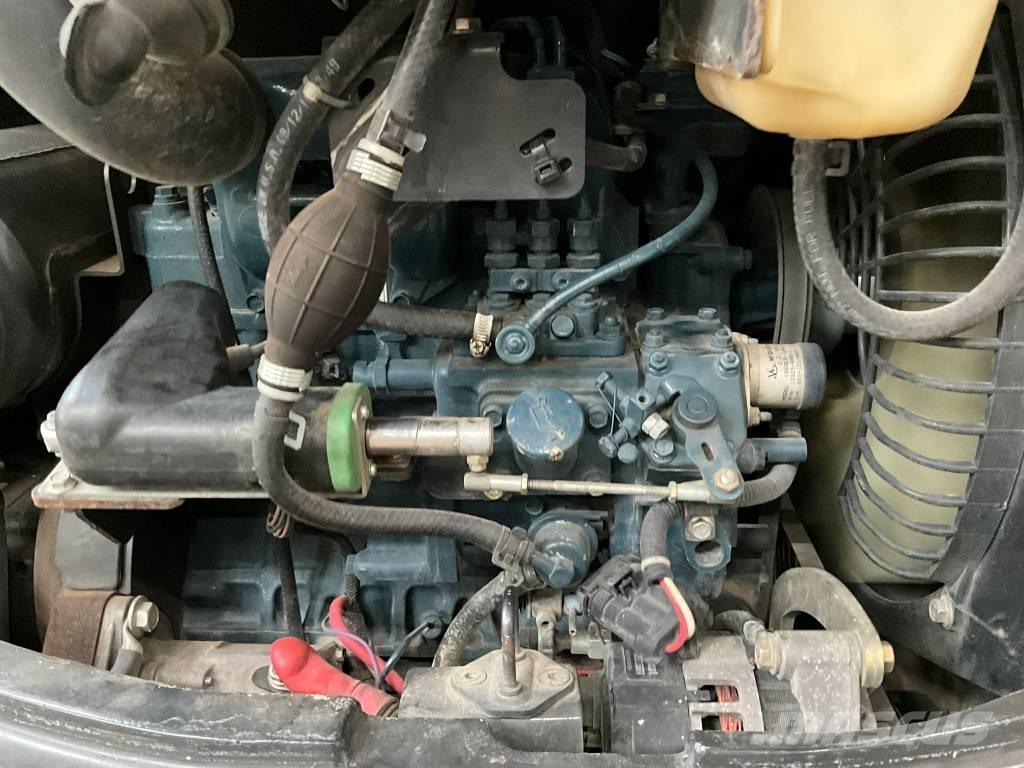 Bobcat E 35 Mini pelle < 7t