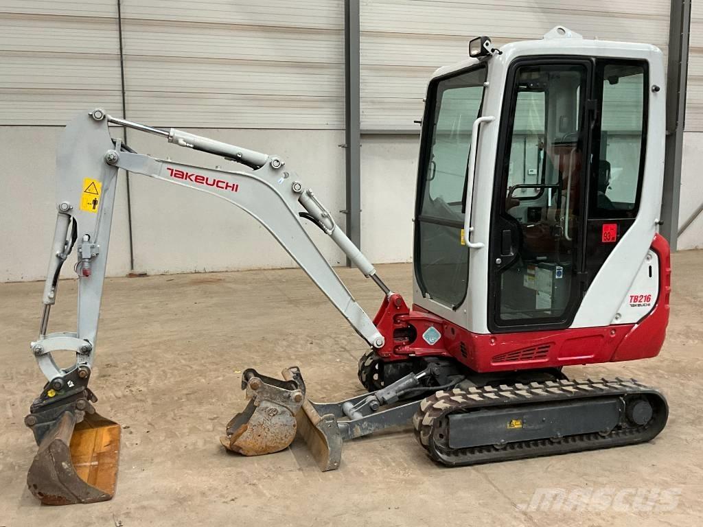 Takeuchi TB 216 Mini pelle < 7t