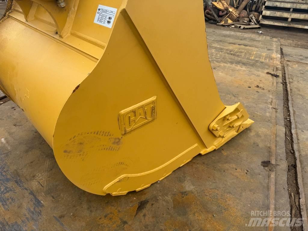 CAT 320 bucket OM Godet