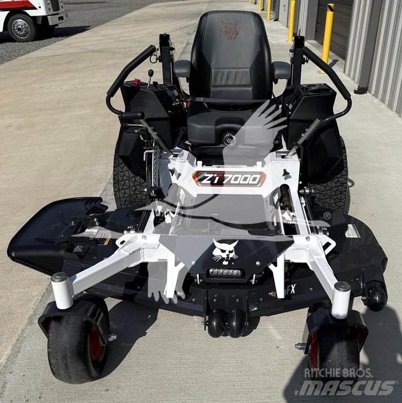 Bobcat ZT7000 Tondeuses à rayon de braquage zéro